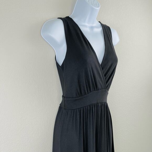 Fraiche by J Black Sleeveless Wide Leg V-Neck Capri Jersey Jumpsuit XS/Small - Picture 10 of 15